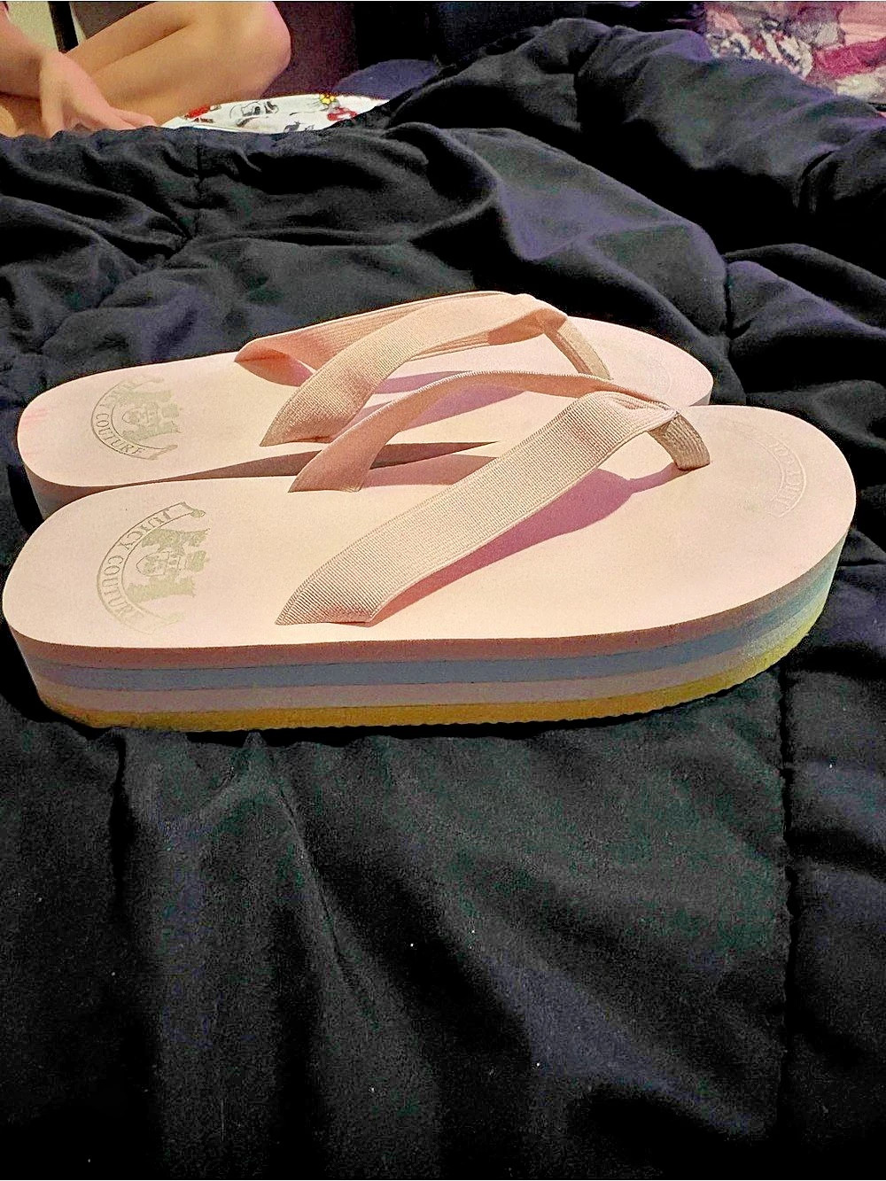juicy couture Pink Flip Flop Sandals